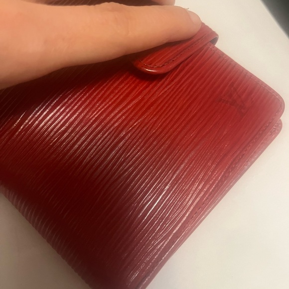 Red Epi Wallet - Picture 7 of 17